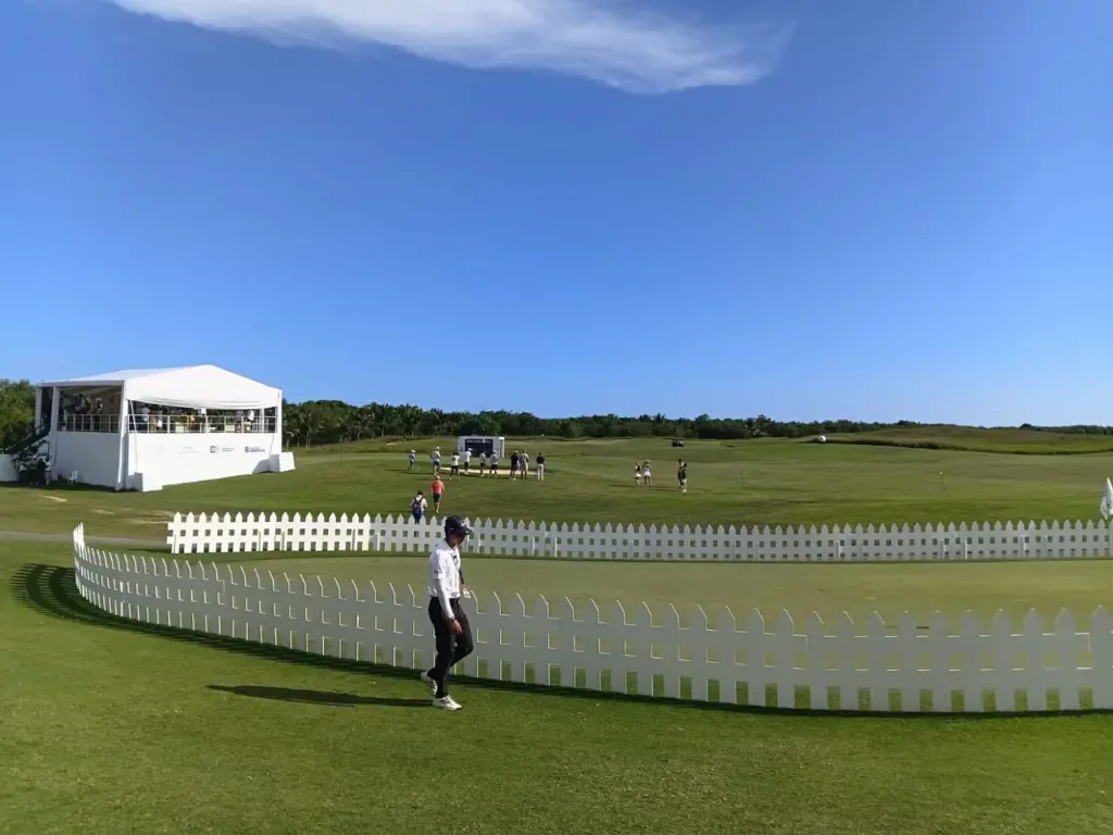 Joey Savoie conquista en RD la final del PGA Tour Américas y avanza al Korn Ferry Tour