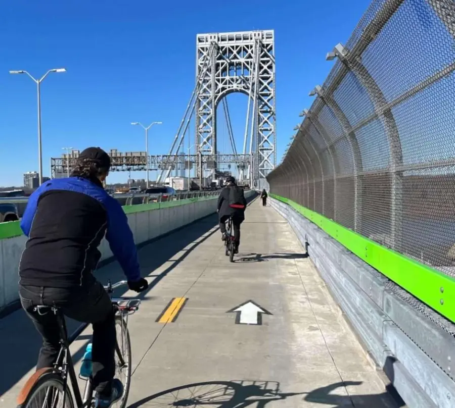 Reabren paso peatonal puente George Washington.