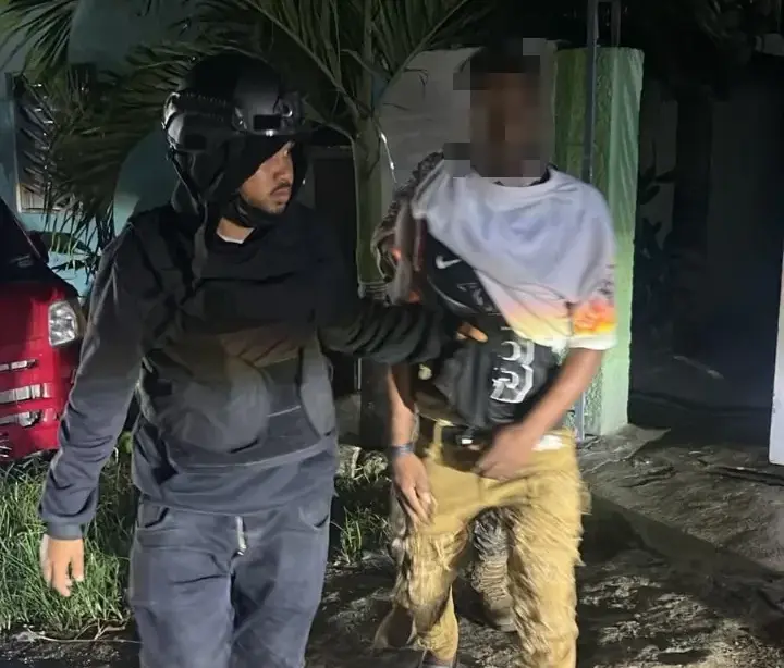 Migración detiene extranjeros