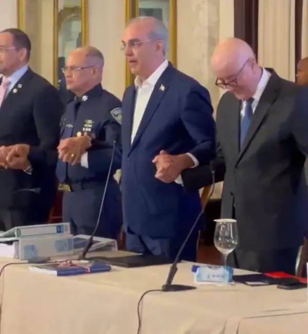 El presidente hizo el llamado durante el tercer Encuentro Nacional de Apoyo a la Reforma Penitenciaria.