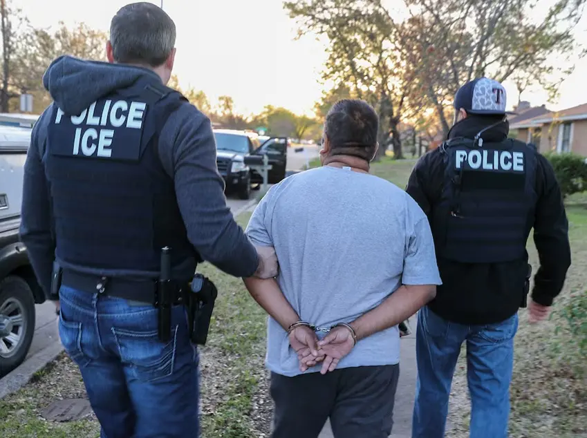 Según el informe, el 69 % de las deportaciones correspondió a personas interceptadas en la frontera.