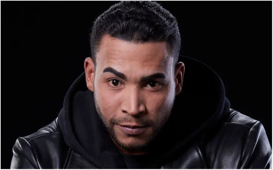 Don Omar defiende a fanática, le tocó los glúteos en un concierto