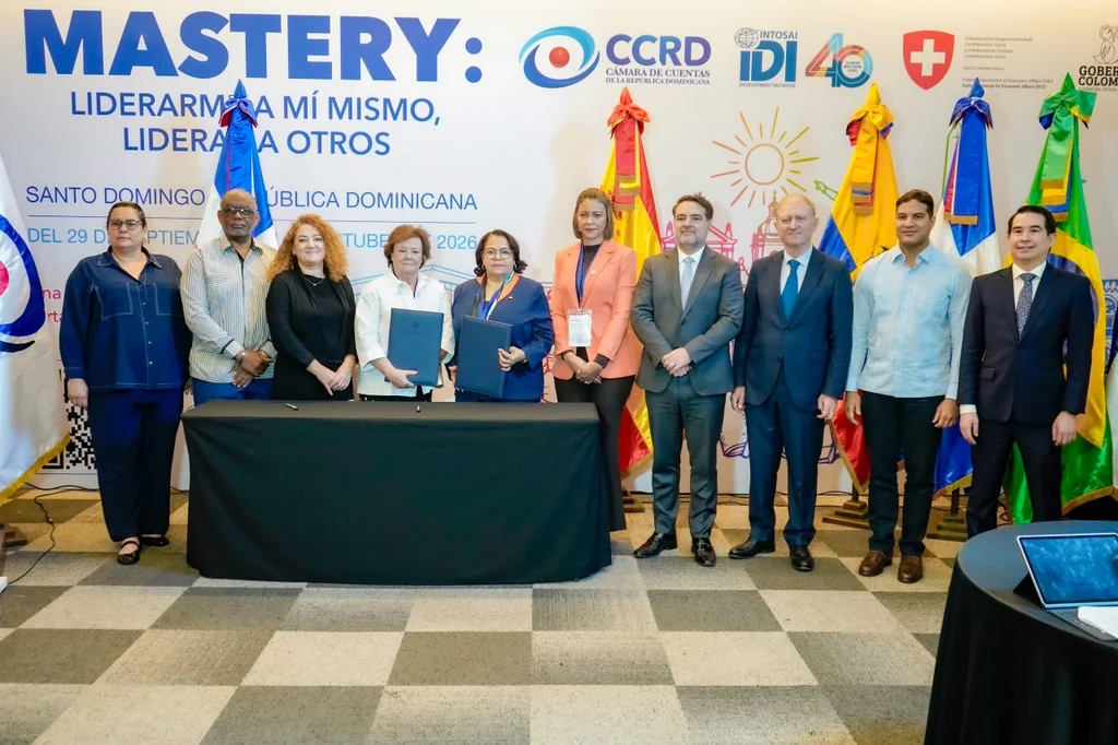 Cámara de Cuentas y Tribunal de Cuentas de España acuerdan fortalecer fiscalización de recursos públicos