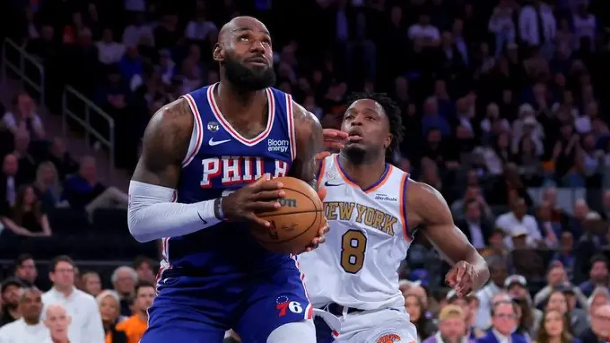 Lebron James comienza nueva aventura en Filadelfia con triunfo
