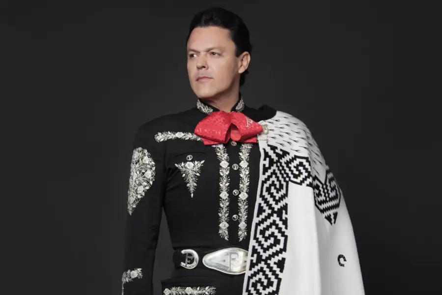 pedro-fernandez