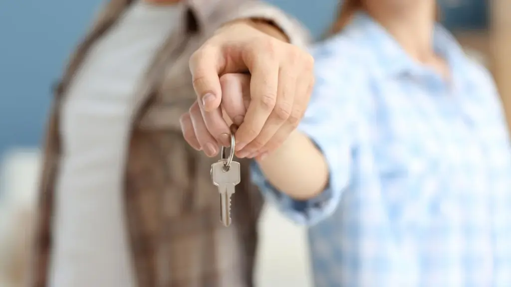 Comprar una vivienda en 2026: el inicial, las tasas hipotecarias y el peso de las cuotas familiares